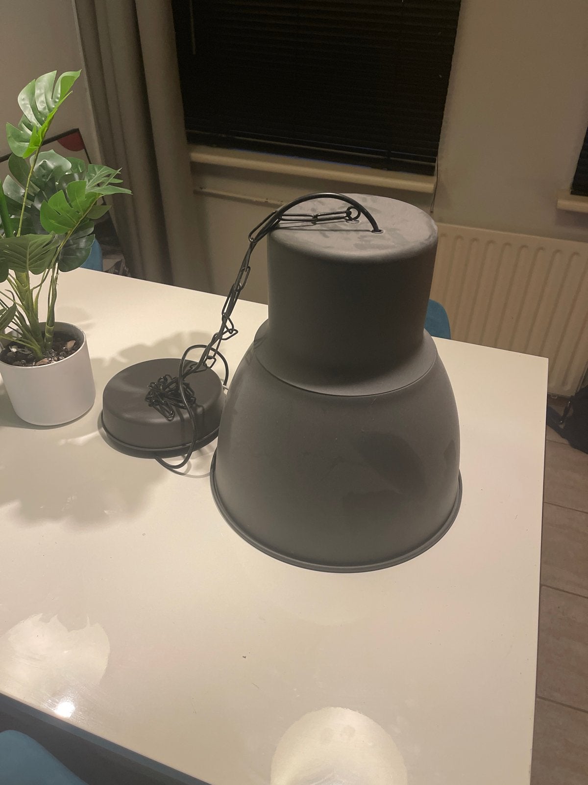 IKEA Industriële Hanglamp Donkergrijs E27, Ophalen of Verzenden, Gebruikt, Metaal, E27 (groot)