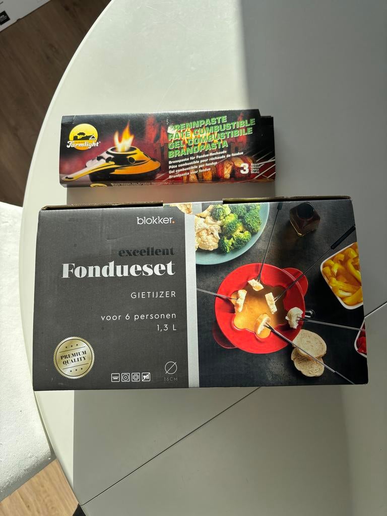 Blokker Excellent Fondueset Gietijzer + Brandpasta, Witgoed en Apparatuur, Fonduesets, Ophalen of Verzenden, Nieuw, Brander, Fondueset