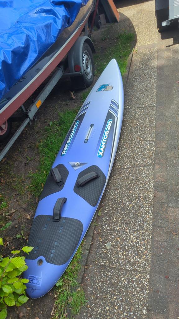 F2 Xantos 285 liefhebbers wjndsurfboard, Watersport en Boten, Windsurfen, Ophalen, 250 tot 300 cm, Gebruikt, F2
