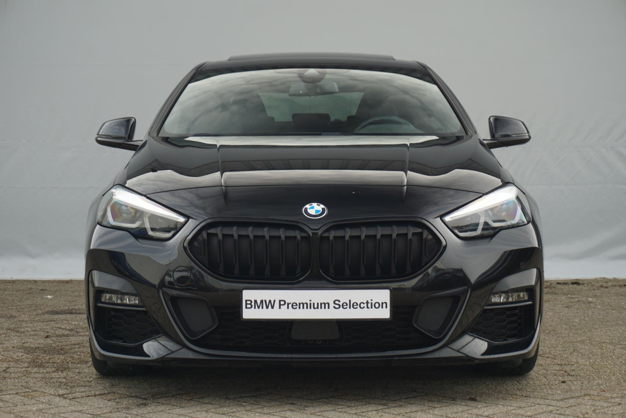BMW 2 Serie Gran Coupé 218i M Sport Pano Hifi, Auto's, Gebruikt, 1350 kg, Met garantie (alle), Zwart