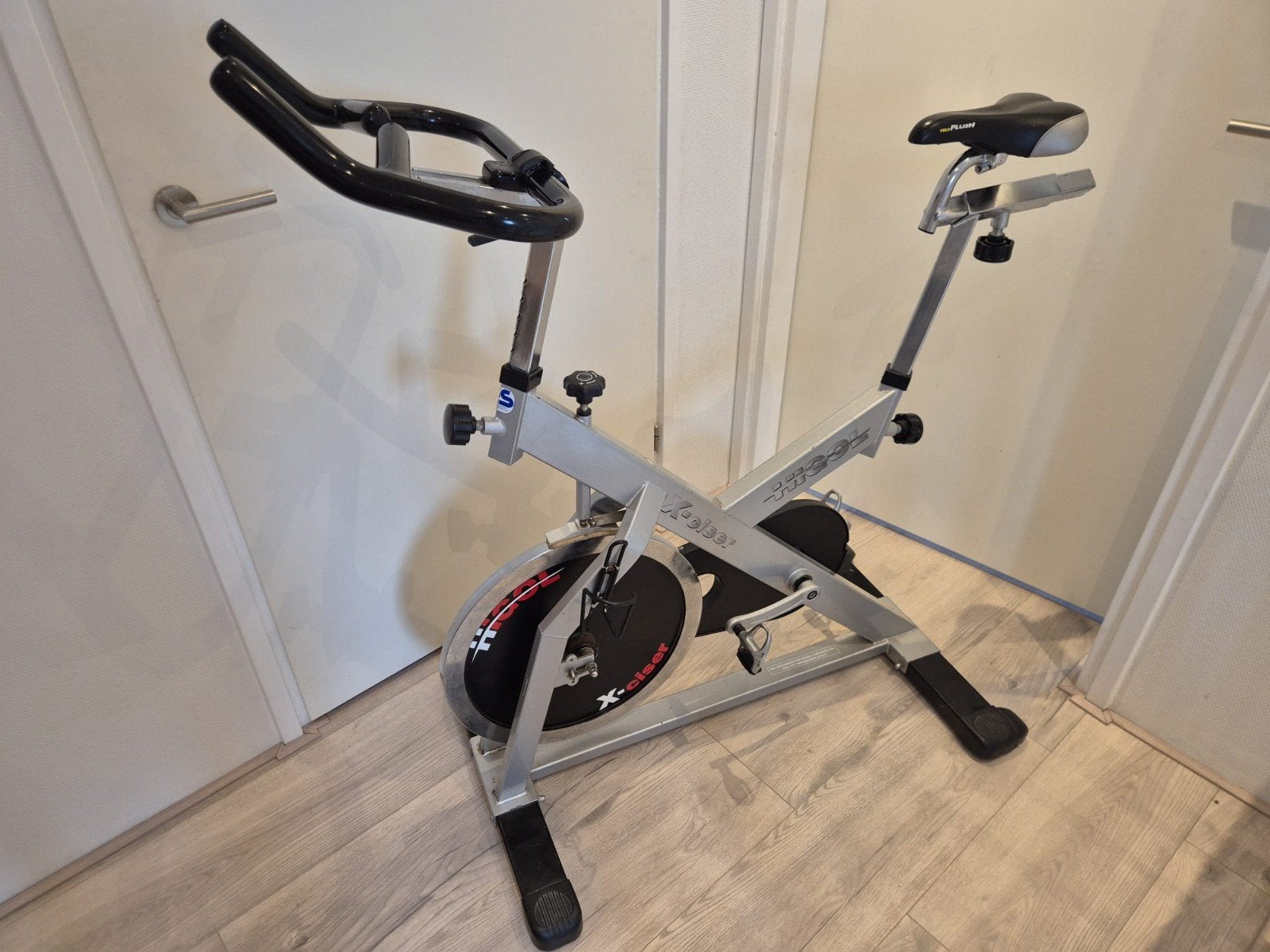 Higol X-Ciser Spinningfiets met zwaar vliegwiel, Ophalen, Gebruikt, Spinningfiets, Metaal