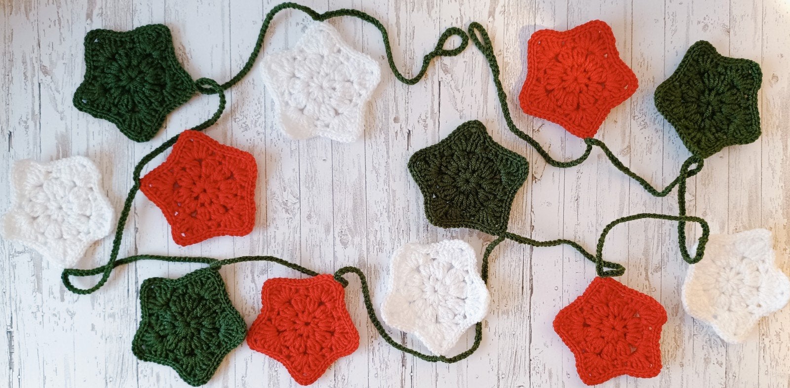 Gehaakte Kerstguirlande – Handgemaakte Kerstdecoratie, Ophalen of Verzenden