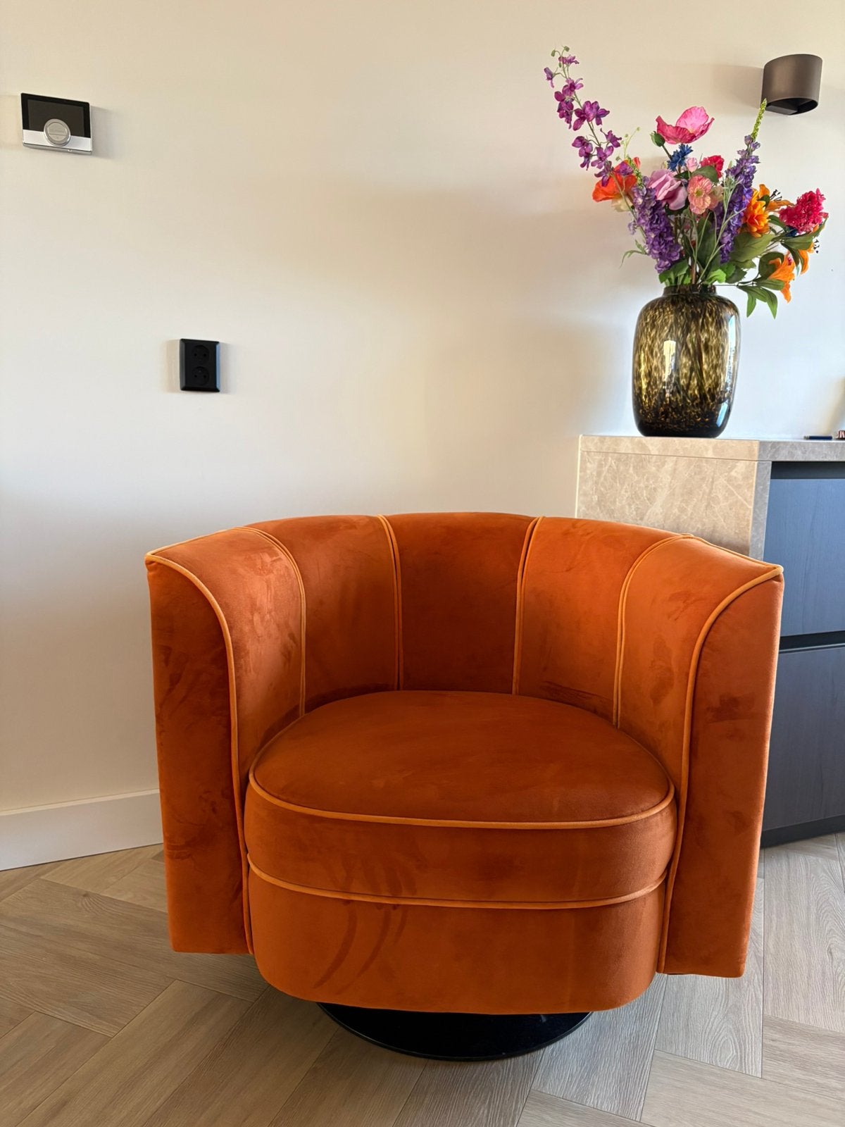 Dutchbone flower fauteuil oranje, Ophalen, 75 tot 100 cm, Zo goed als nieuw, Stof