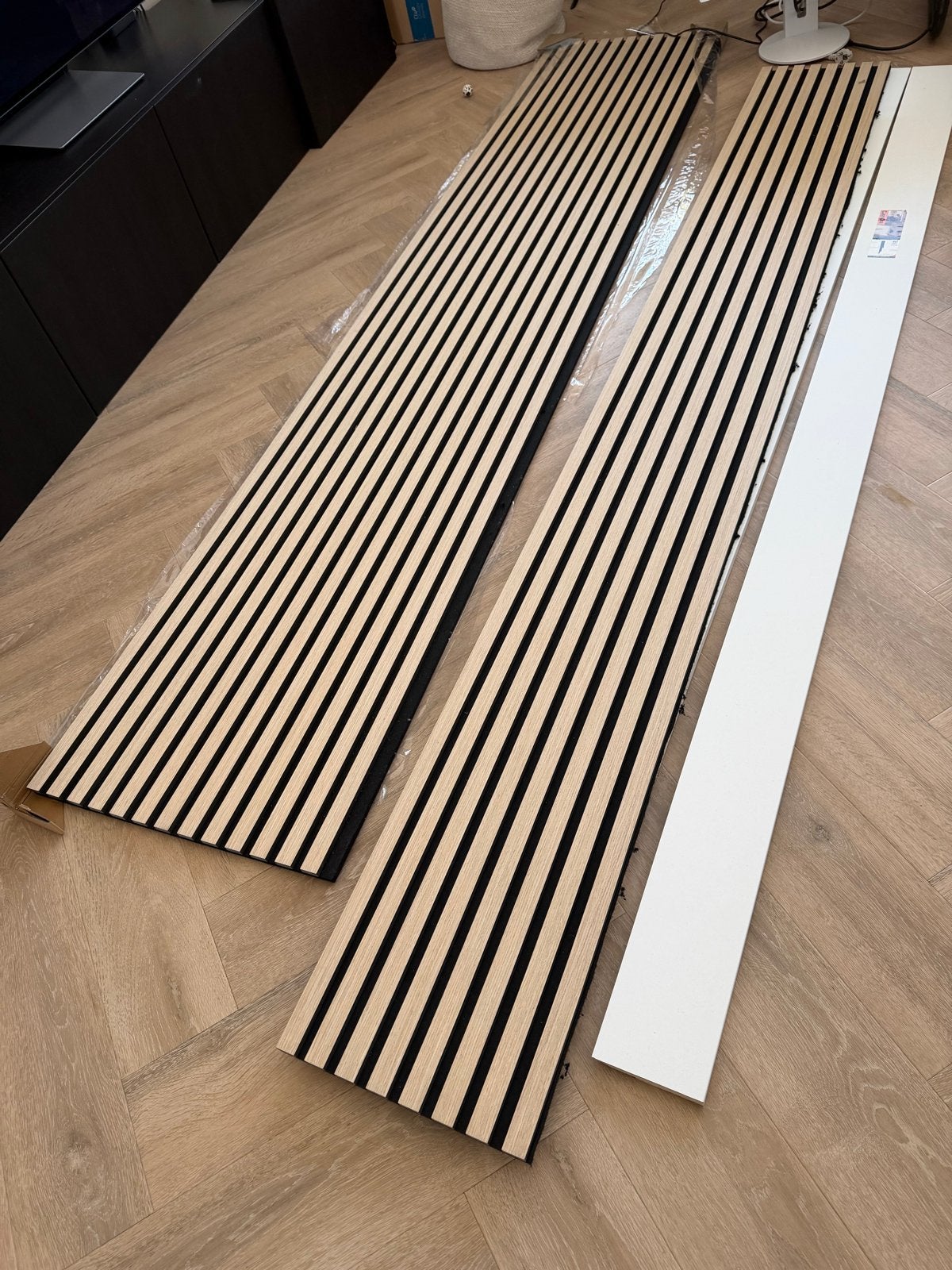 Lattenwand licht eiken - 1,5 paneel, Huis en Inrichting, 260 cm, Hout, Nieuw, Wandbord of Wandpaneel