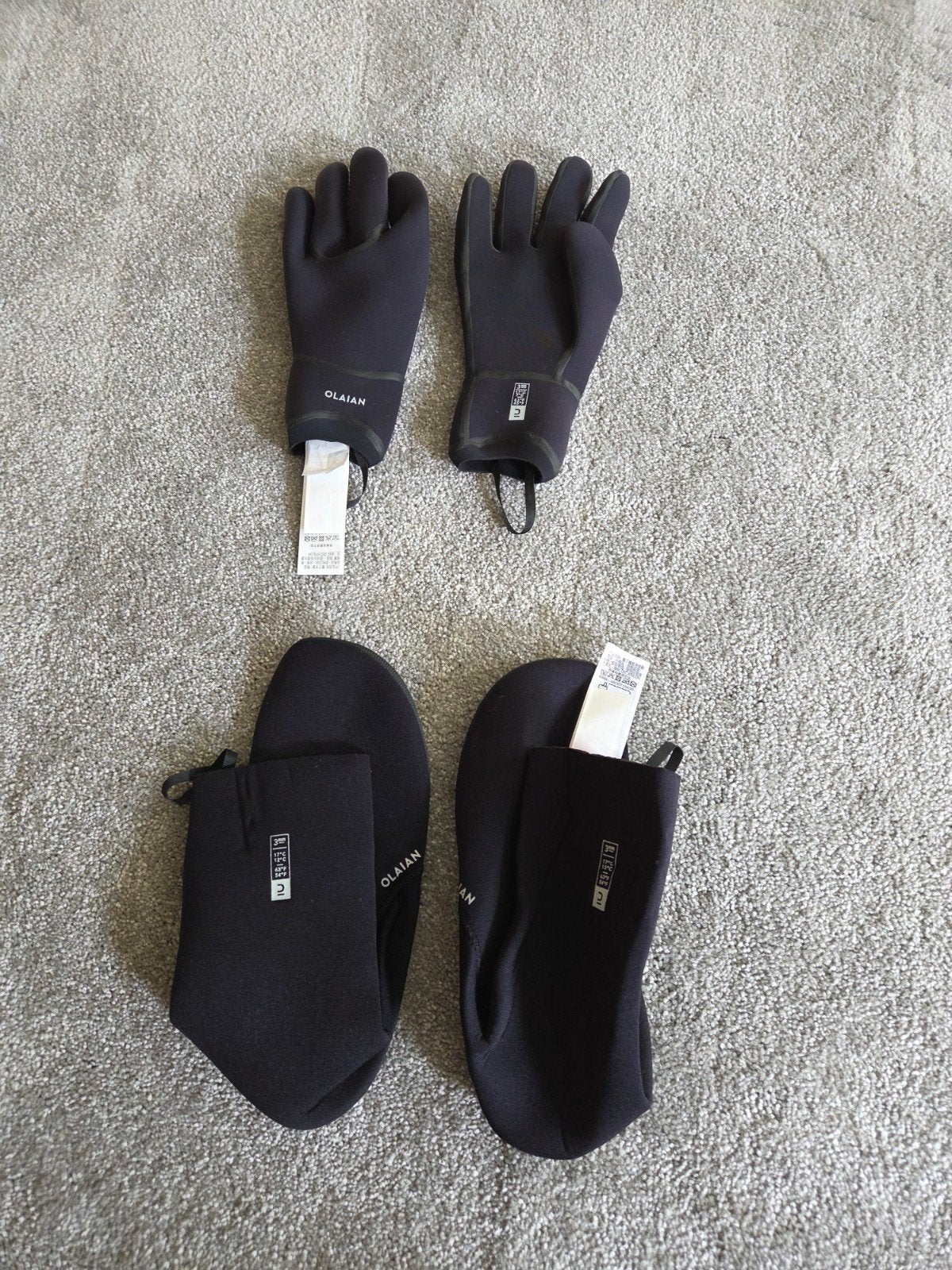 Nieuwe wetsuit handschoenen en schoenen (maat L/45-46), Watersport en Boten, Zeil- of Surfschoenen, Nieuw, Ophalen of Verzenden