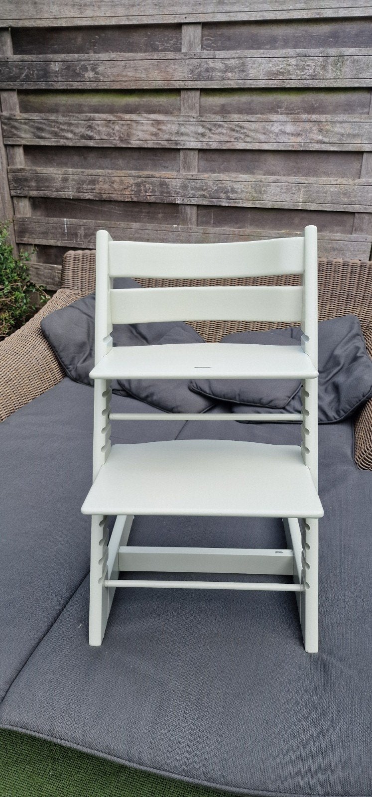 Stokke Tripp Trapp - oud model - als nieuw geschilderd!, Ophalen, Zo goed als nieuw, Meegroeistoel