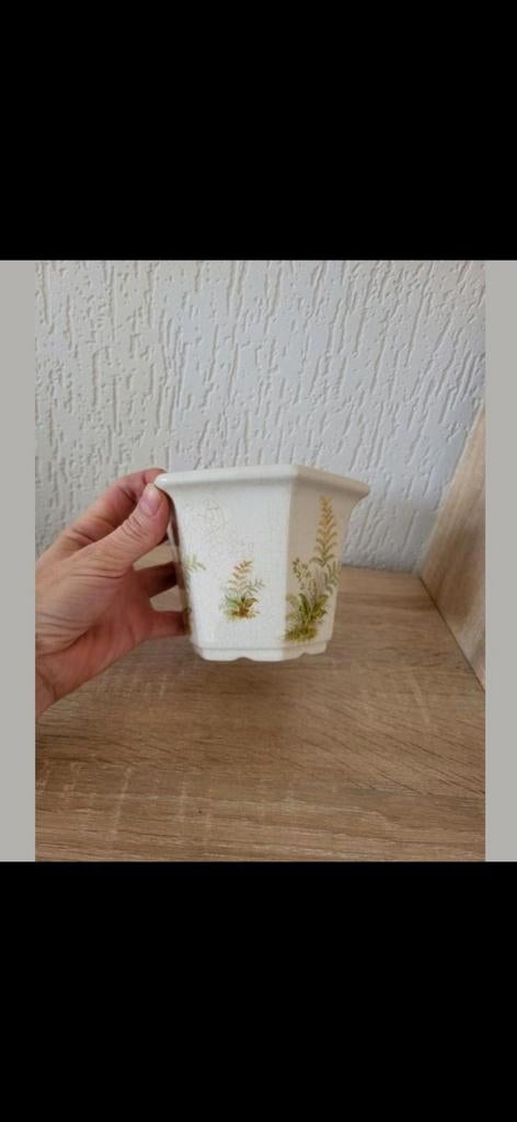 Bloempotje Royal Winton Pottery €5, Rond, Ophalen of Verzenden, Aardewerk, Minder dan 40 cm