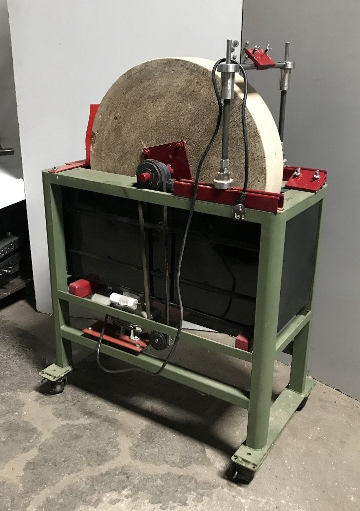 Slijpsteen voor beitels, 230 volt, verrijdbaar, Ophalen, Gebruikt, 700 tot 1000 watt, Overige typen