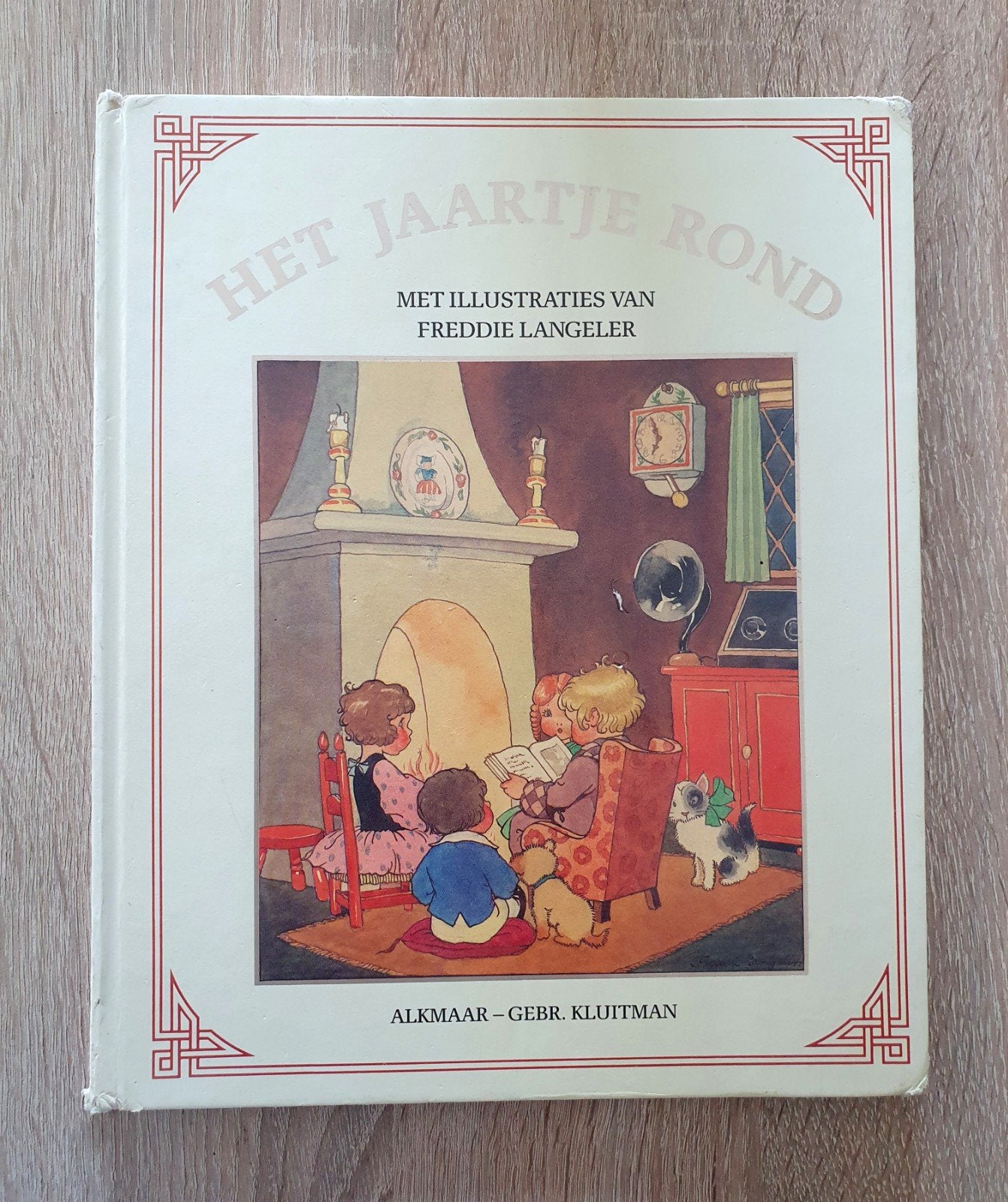 Vintage kinderboek: Het Jaar  Rond - Freddie Langeler, Boeken, Gelezen, Fictie algemeen, Martien Beversluis, Freddie Langeler