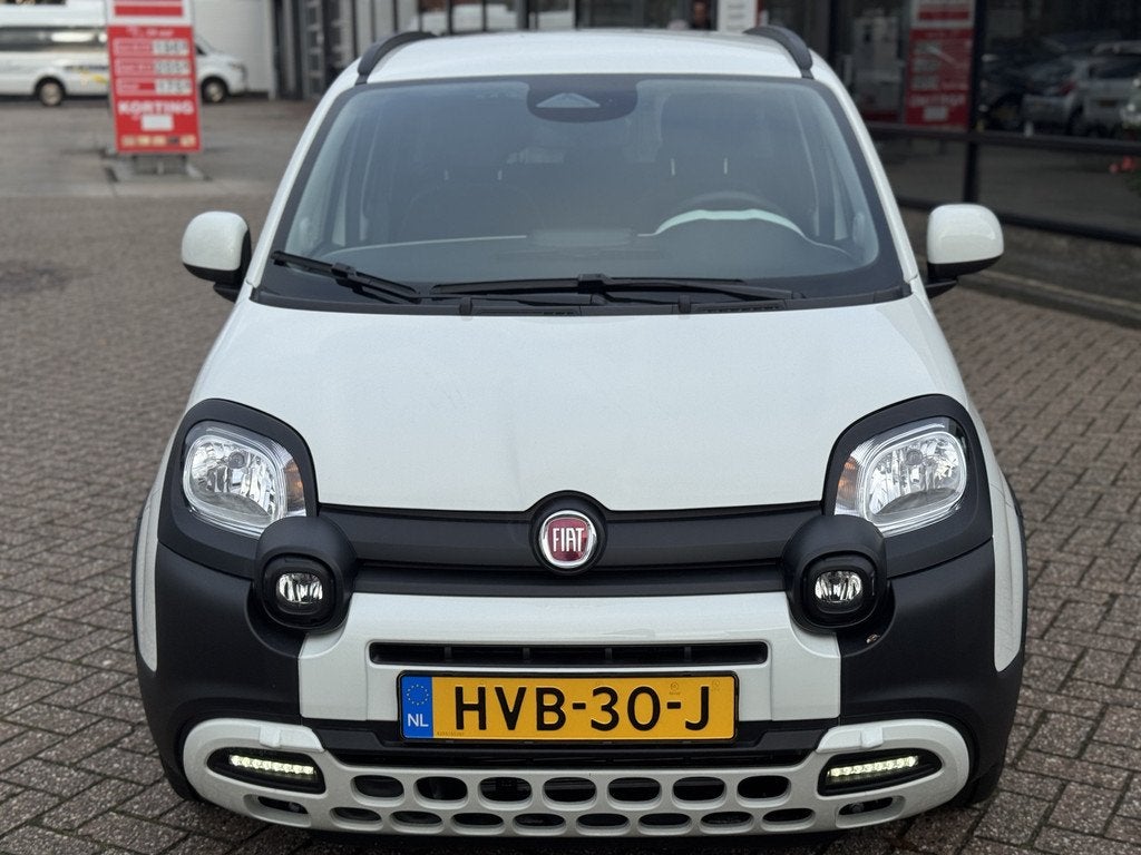 Fiat Panda 70pk Hybrid Panda Airco|Parkeersensoren|Carplay N, Stof, Gebruikt, Panda, 4 stoelen