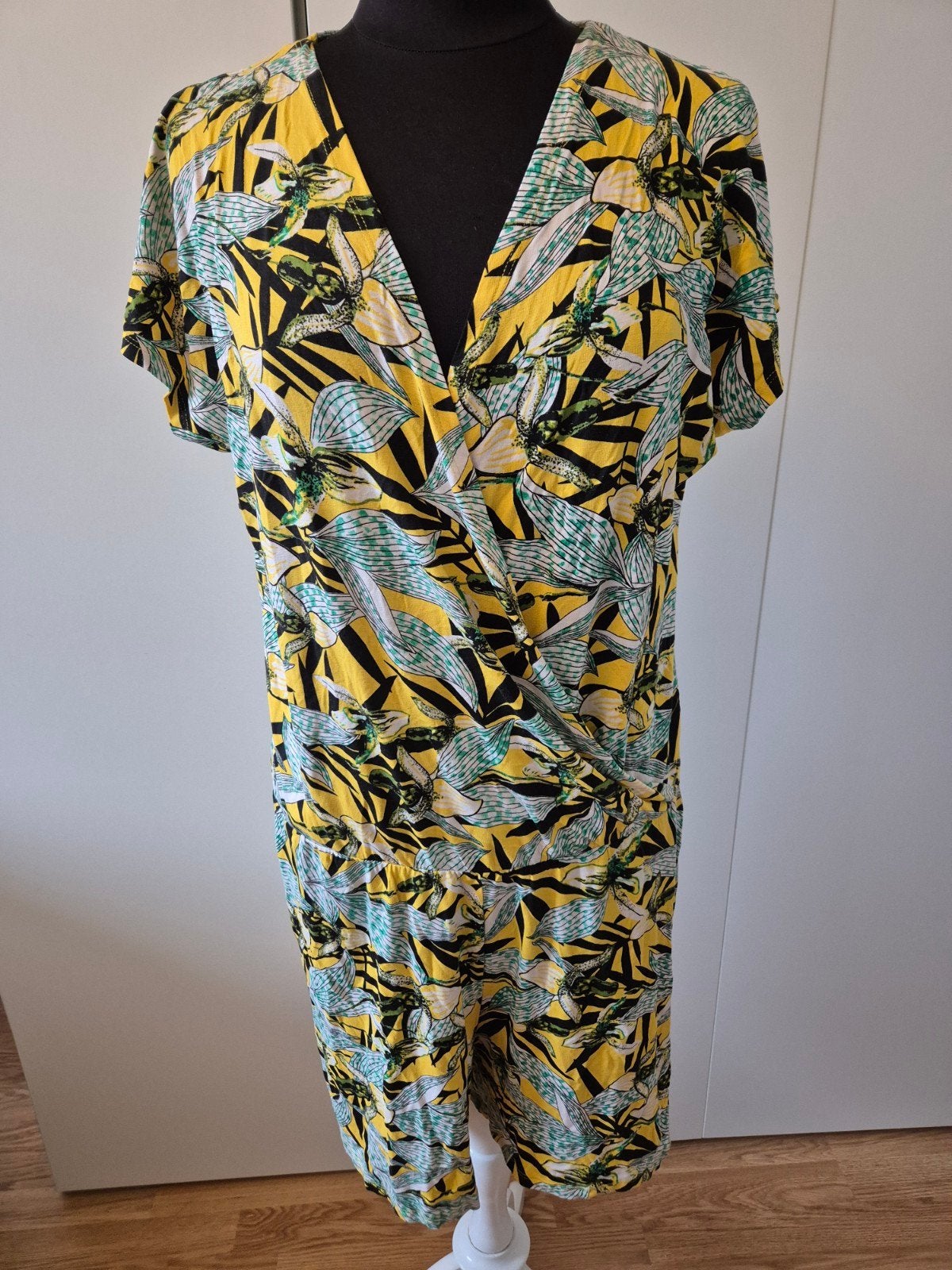 Vrolijke Miss E jumpsuit/playsuit tropische print - maat XL, Kleding | Dames, Maat 46/48 (XL) of groter, Ophalen of Verzenden