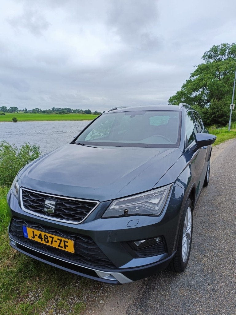Seat Ateca 1.4 TSI Excellence 110KW 2016 Grijs, Auto's, Seat, Voorwielaandrijving, 1800 kg, Zwart, 4 cilinders