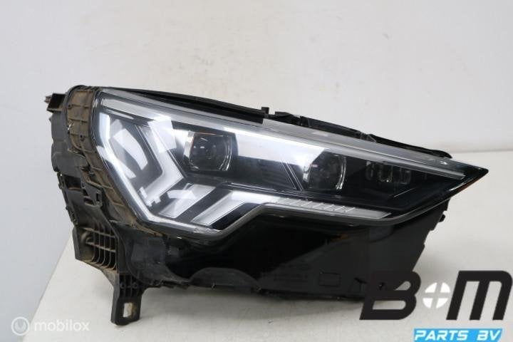 Rechter LED koplamp met matrix - beam RSQ3 F3 83A941784C, Gebruikt