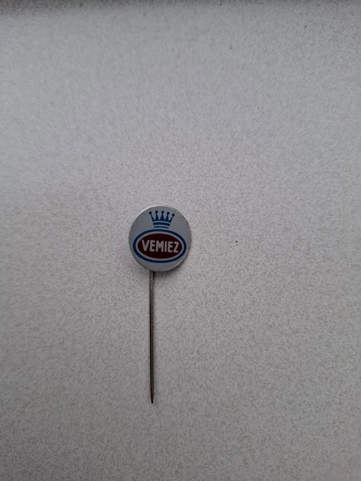 Vintage speldje pin prikker steekspeld Vemiez, Ophalen of Verzenden