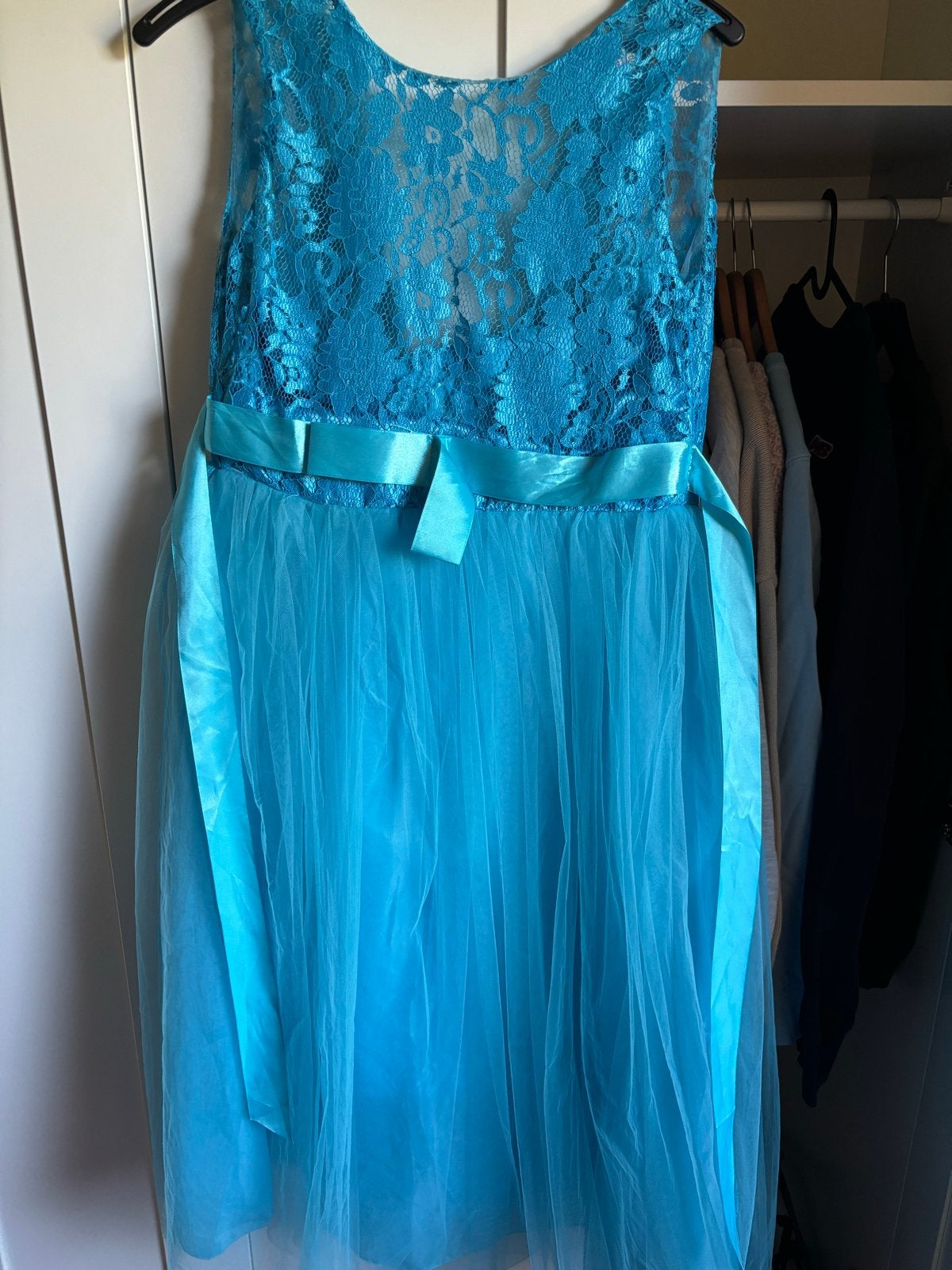 Turquoise galajurk met kant en tule, maat 170, Ophalen, Blauw, Zo goed als nieuw, Maat 34 (XS) of kleiner