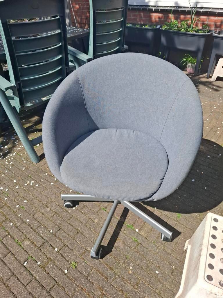 SKRUVSTA bureaustoel met wieltjes - ikea, Ophalen, Zo goed als nieuw, Grijs