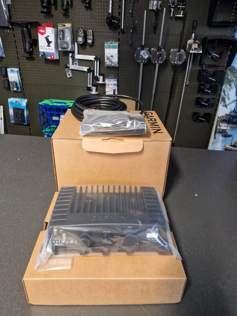 Garmin Livescope LVS34 met GLS 10 - Nieuw met garantie, Ophalen of Verzenden, Nieuw, Kaartplotter of Fish Finder