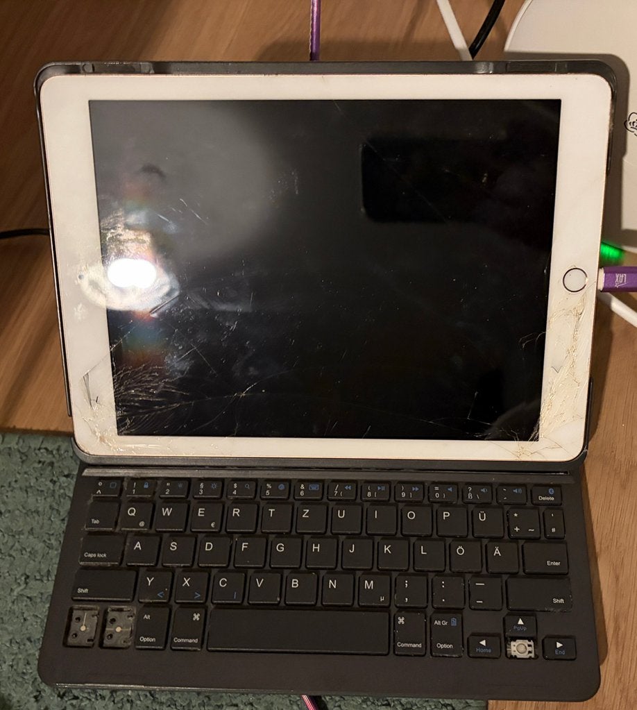 iPad gaat niet aan, Computers en Software, Apple iPads, 10 inch, Apple iPad, Ophalen of Verzenden, Niet werkend