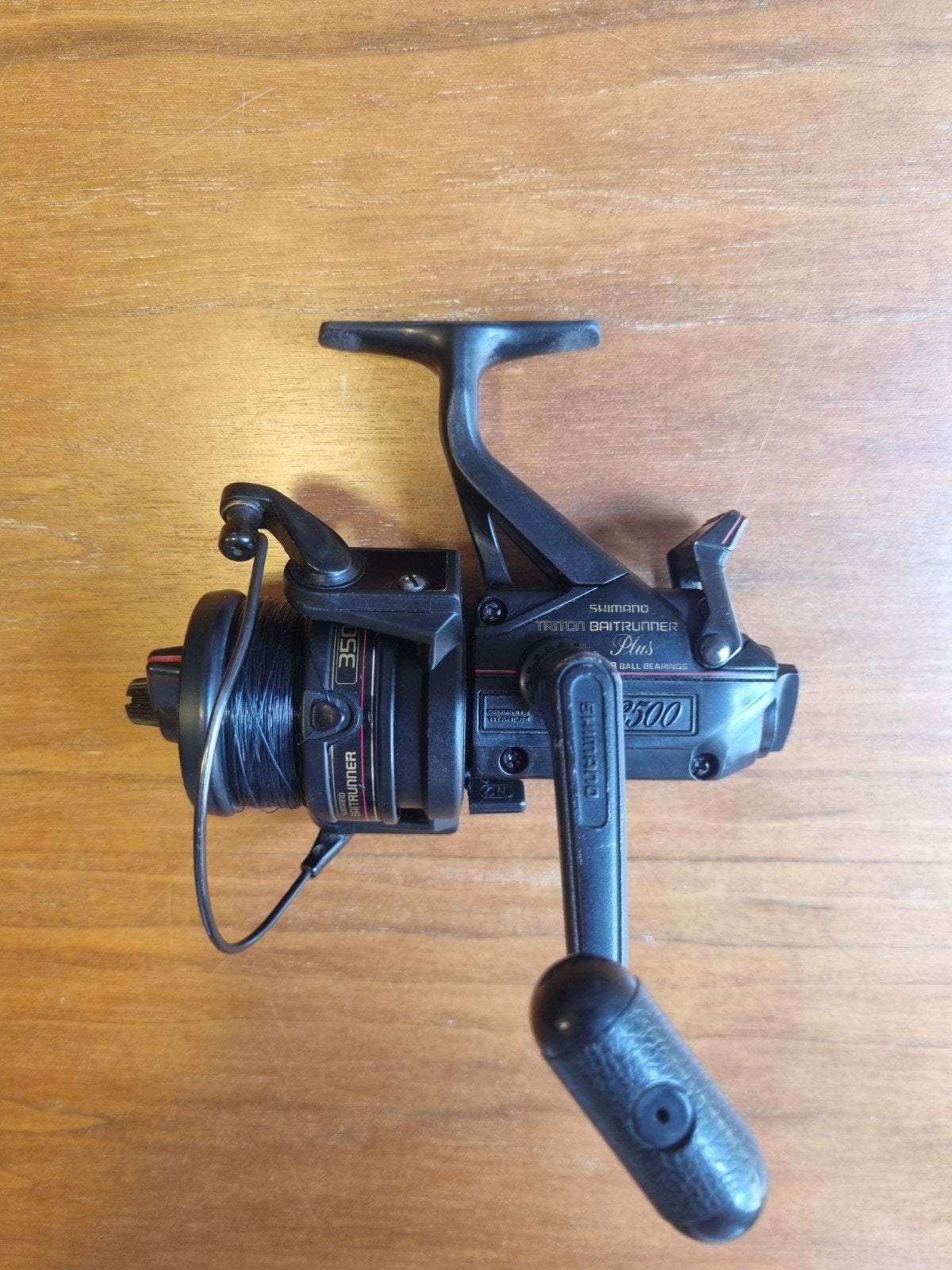 Shimano Triton Baitrunner Plus 3500 Made in Japan klassieker, Ophalen of Verzenden, Zo goed als nieuw, Werphengel