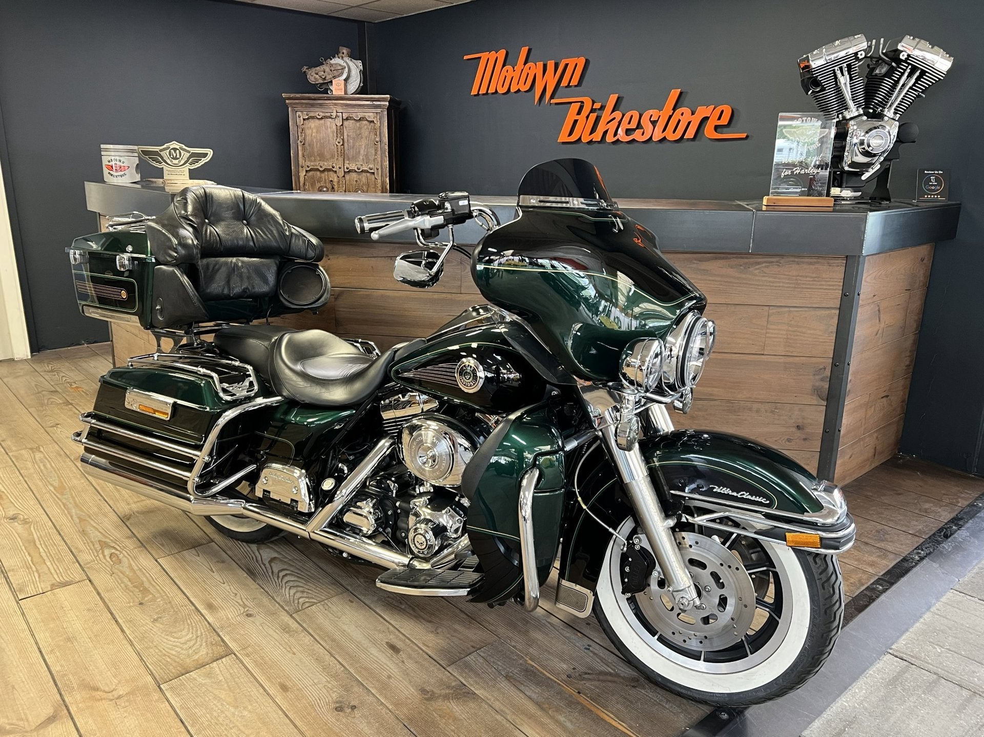Harley Davidson FLHTCUI Ultra Glide White Wall Tires Vance &, Bedrijf, Meer dan 35 kW, Overig