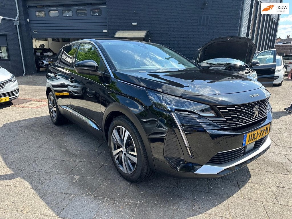 Peugeot 3008 1.6 HYbrid 225pk Aut|Allure|360 Cam|BTW-Auto, Auto's, Peugeot, Zwart, 4 cilinders, Leder en Stof, Zwart