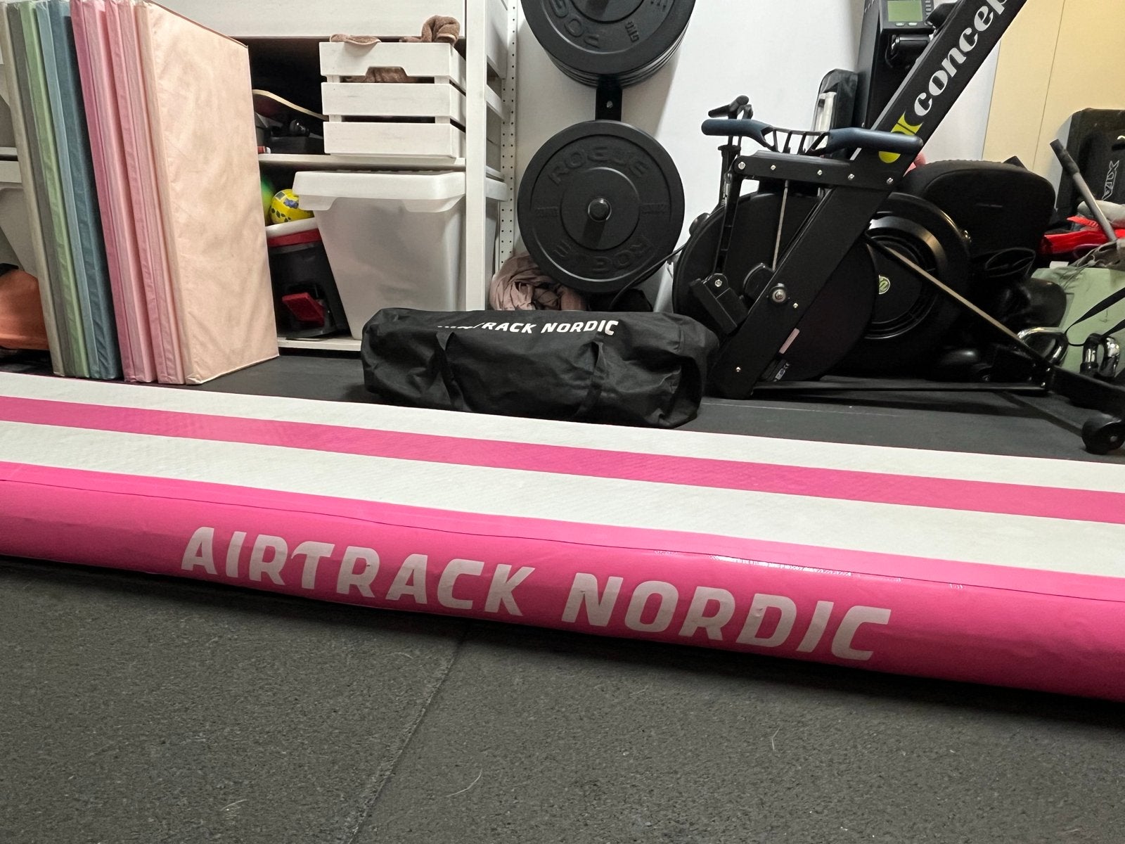 Airtrack Nordic 3m x 10cm roze, Ophalen, Gebruikt