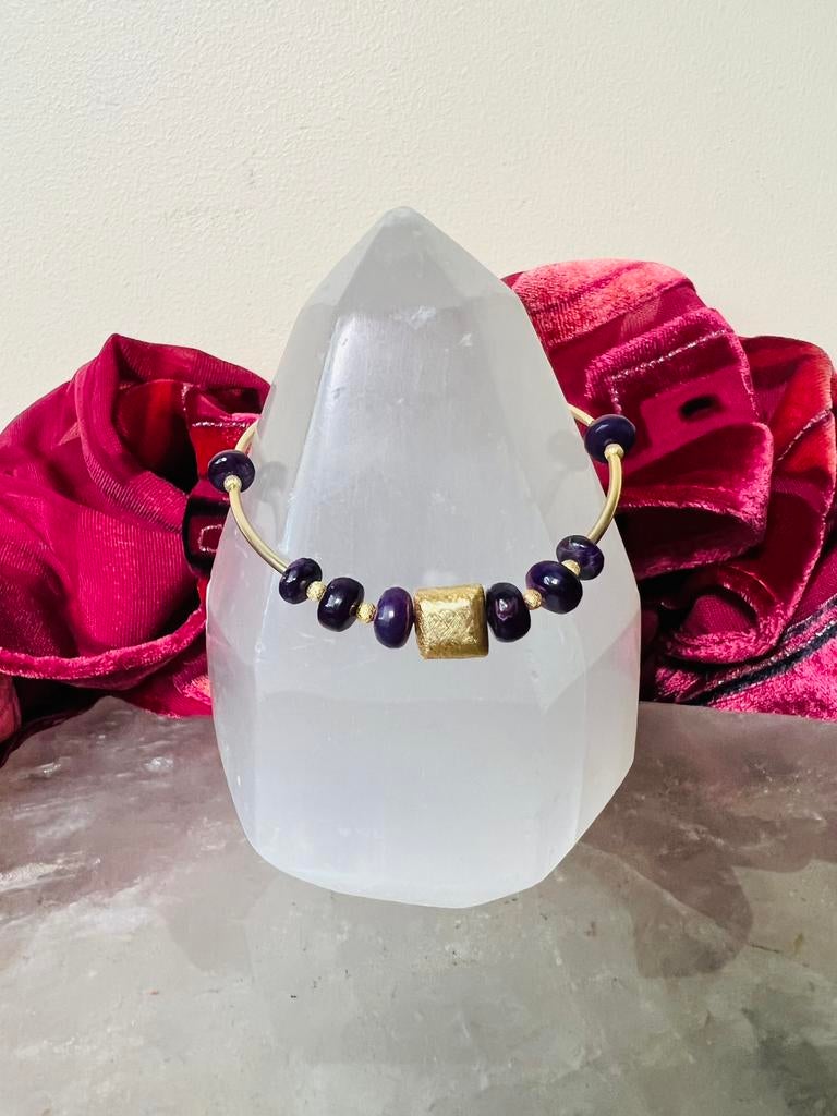 Sugiliet topkwaliteit beschermt geluk healing zeldzaam uniek, Sieraden, Tassen en Uiterlijk, Armbanden, Met bedels of kralen, Paars