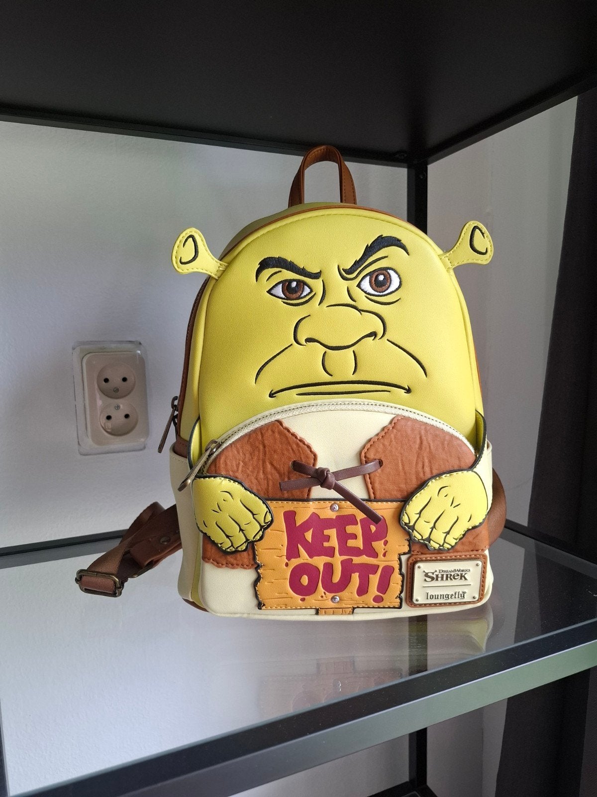 shrek loungefly backpack, Ophalen of Verzenden, Overige figuren, Zo goed als nieuw, Beeldje of Figuurtje