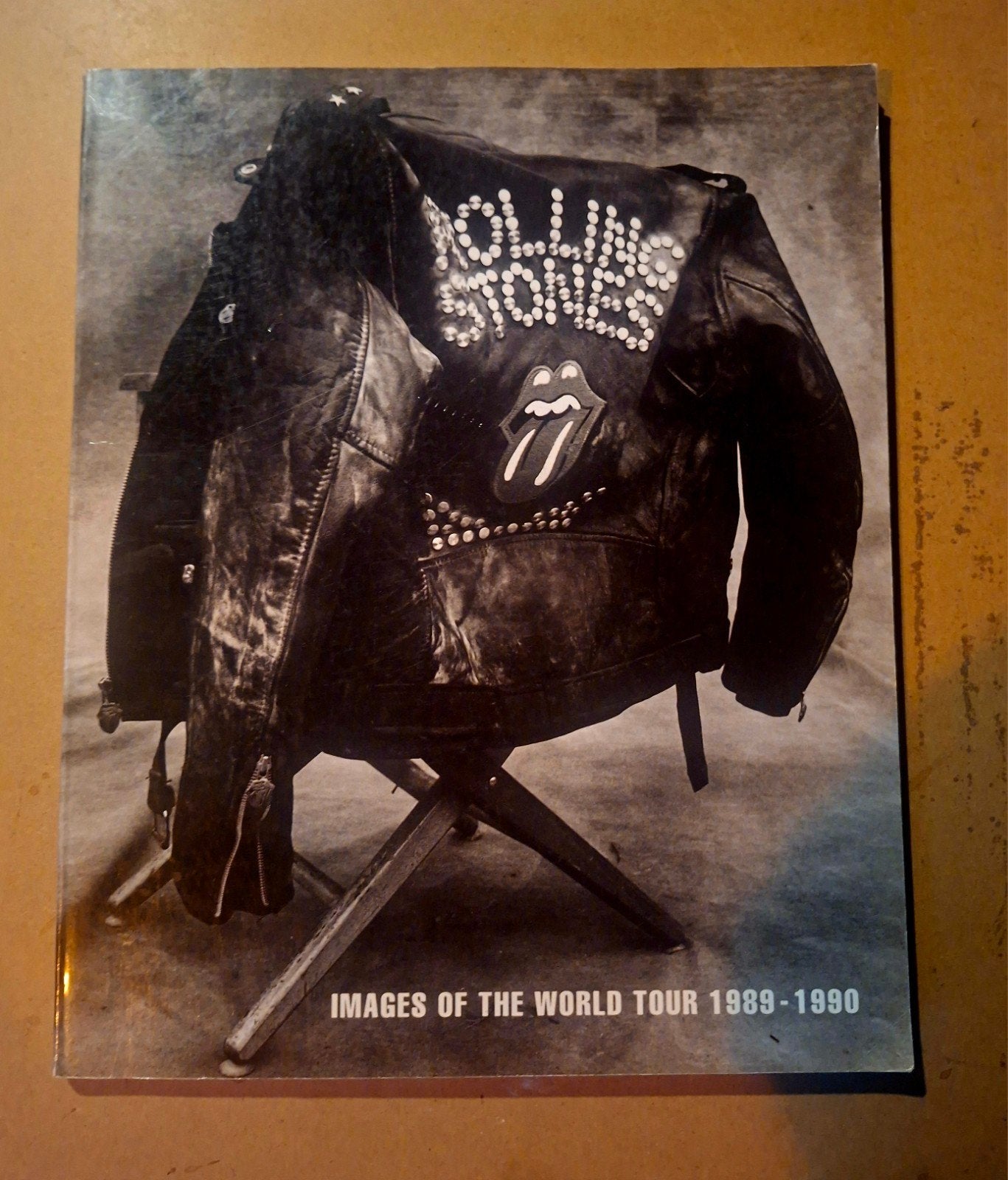 Rolling Stones: Images of the World Tour 1989-1990, Ophalen of Verzenden, Zo goed als nieuw, Artiest, Onbekend