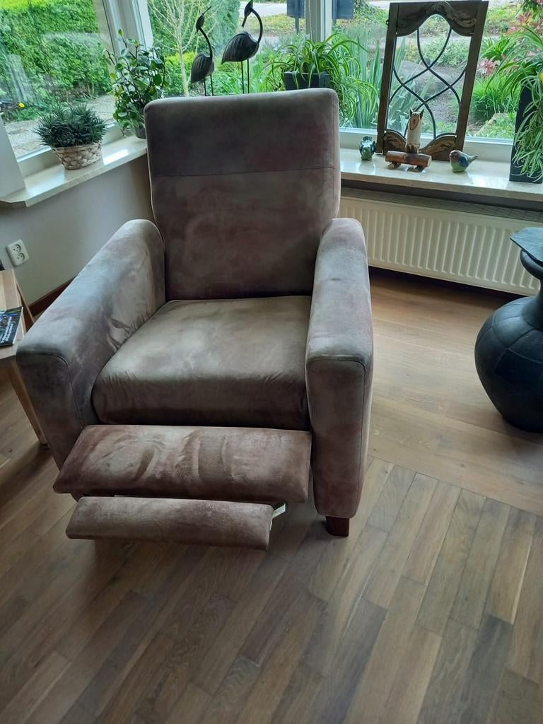 Gratis: 2 relaxfauteuils en zitbank, Ophalen, Gebruikt, Comfortabel, Klassiek, Stof