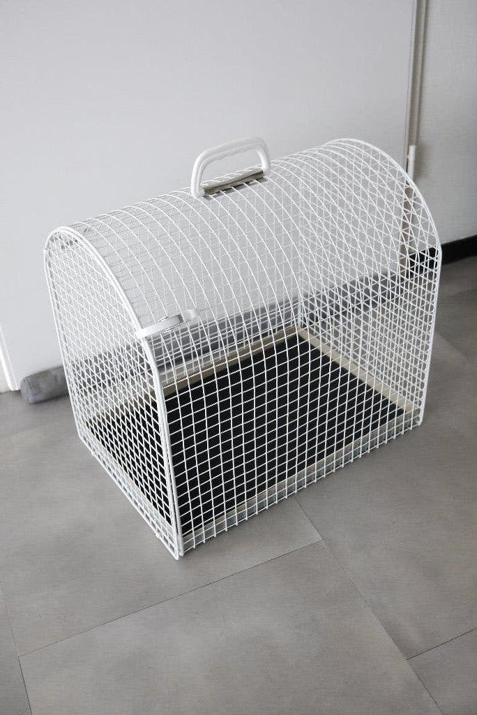 kat poes hond draad bench zgan mooi wit mooie bak, Ophalen, Zo goed als nieuw
