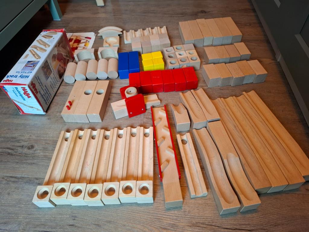 Habba houten knikkerbaan gote set, Ophalen, Zo goed als nieuw