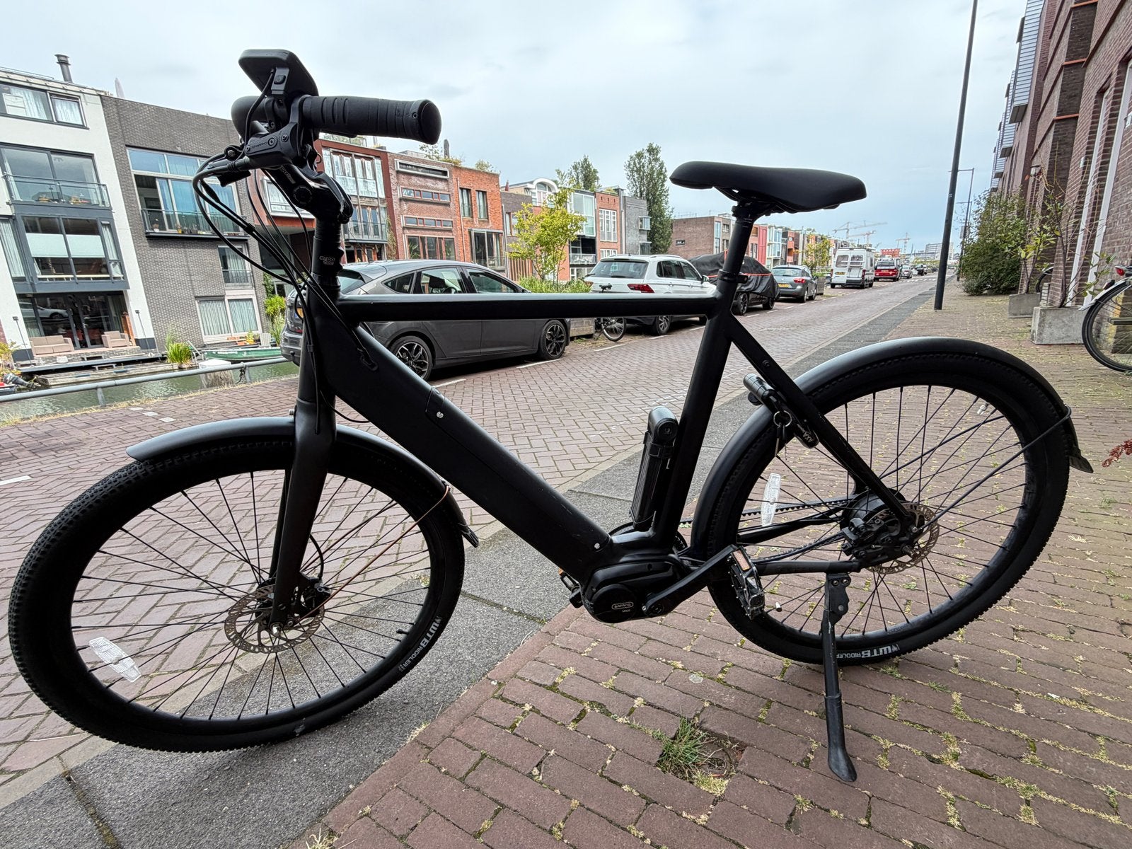 Lekker Bikes Amsterdam GT /Bafang M420 /630 Wh /60 cm /ZGAN, Zo goed als nieuw, 59 cm of meer, 50 km per accu of meer, Ophalen