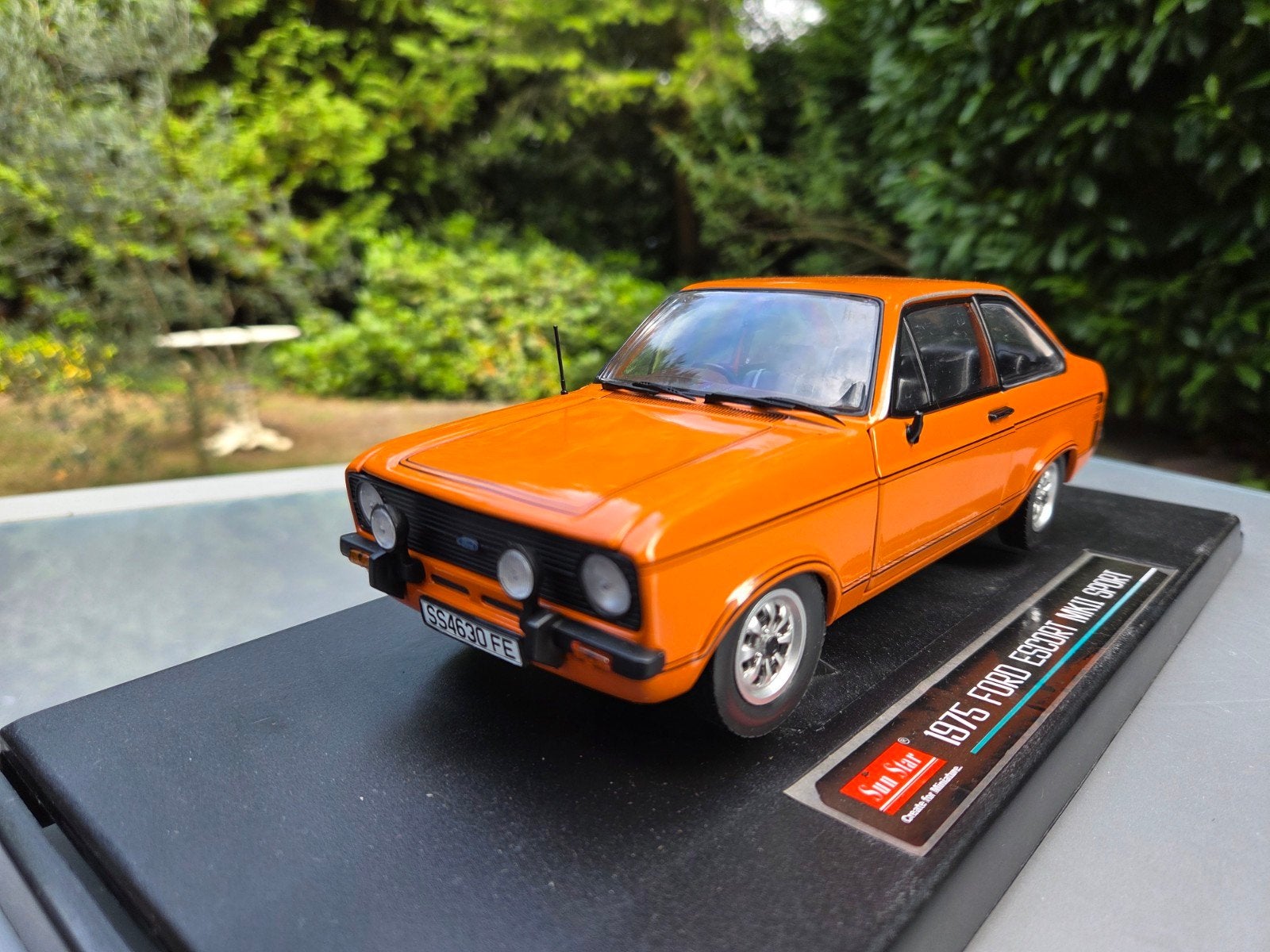 1:18 Sun Star Ford Escort MKII 1600 Sport modelauto, Hobby en Vrije tijd, Modelauto's | 1:18, Ophalen of Verzenden, Gebruikt, Auto