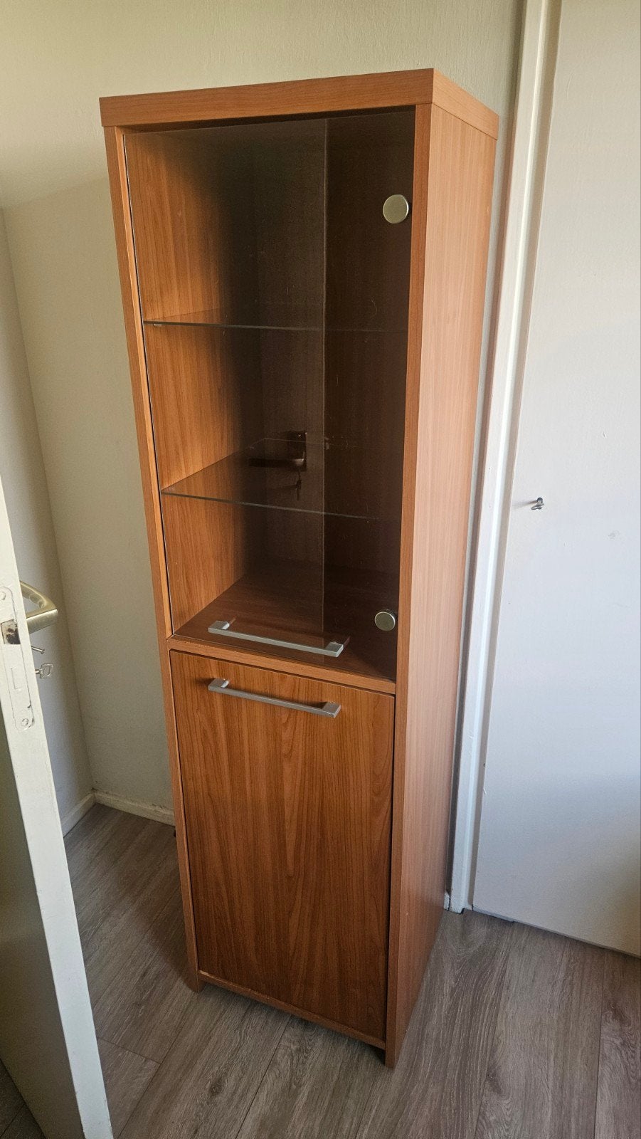 Vitrine kast GRATIS (Assen), Huis en Inrichting, Kasten | Vitrinekasten, Ophalen, 25 tot 50 cm, 150 tot 200 cm