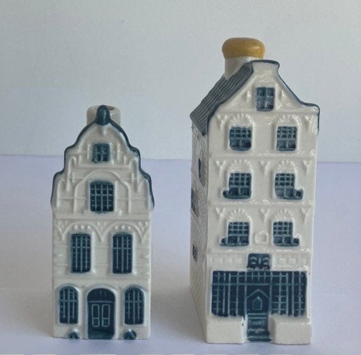 Lot KLM-huisjes: nrs. 21-28-35-37-39-41-47-48-49-59-66-71-79, Ophalen of Verzenden, Zo goed als nieuw, 21 t/m 40, Gevuld