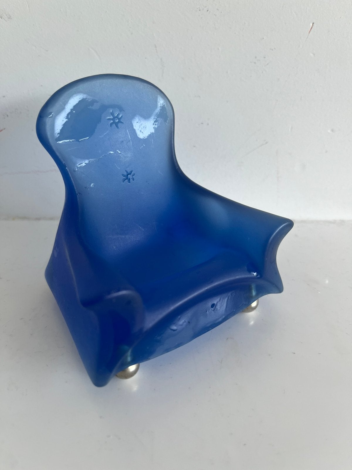 MINIATUURMODEL. —  DESIGNFAUTEUILTJE., Ophalen of Verzenden