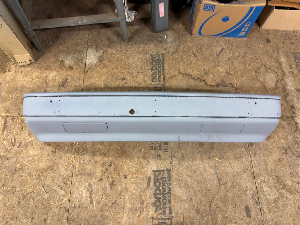 Mercedes W124 Bumper Voor Nieuw, Voor, Mercedes-Benz, Nieuw, Ophalen of Verzenden