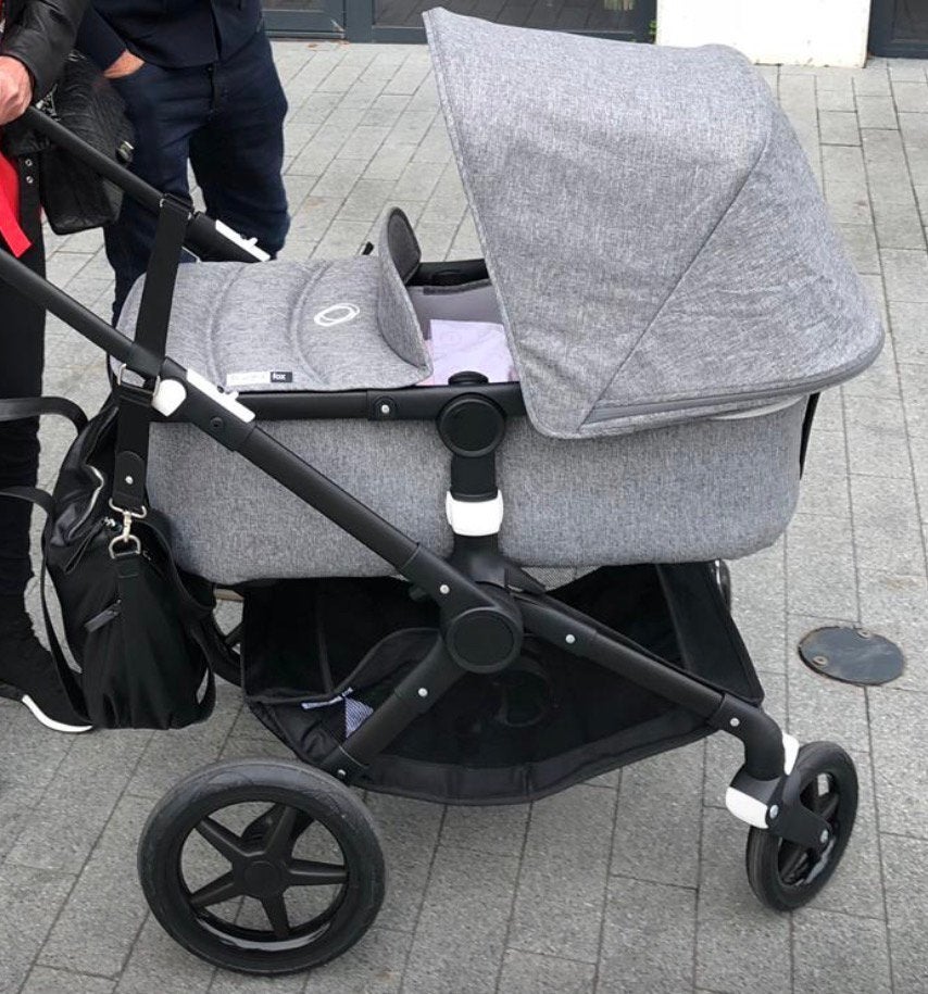 Complete Bugaboo Fox 2018 Grijs met zwarte Base, Ophalen, Gebruikt, Bugaboo, Combiwagen