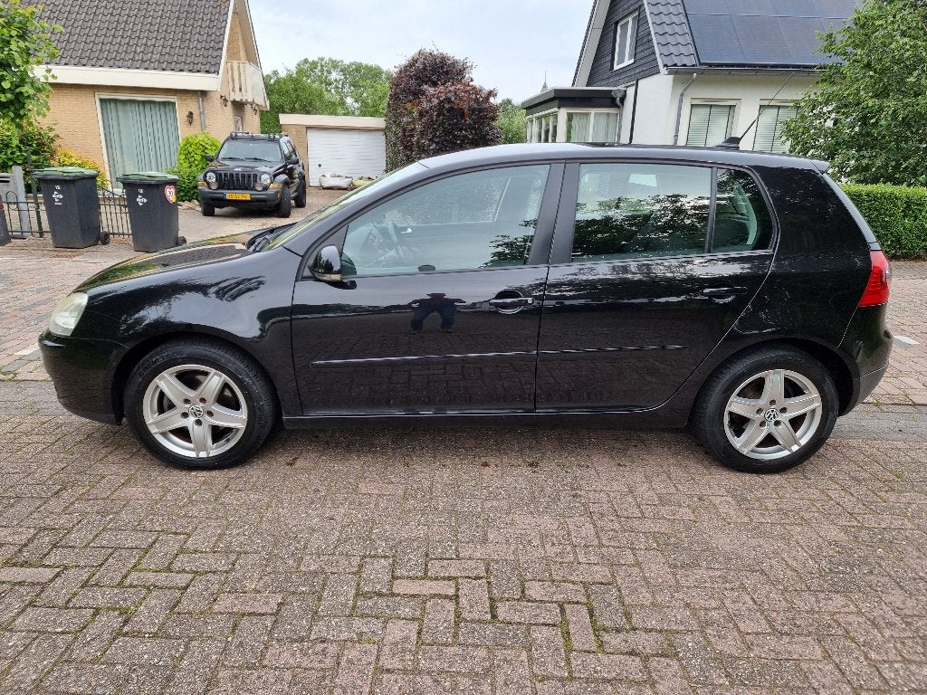 Volkswagen Golf 1.4 TSI Trendline,5-deurs,trekhaak, nwe APK., Auto's, Voorwielaandrijving, Stof, 4 cilinders, Elektrische ramen