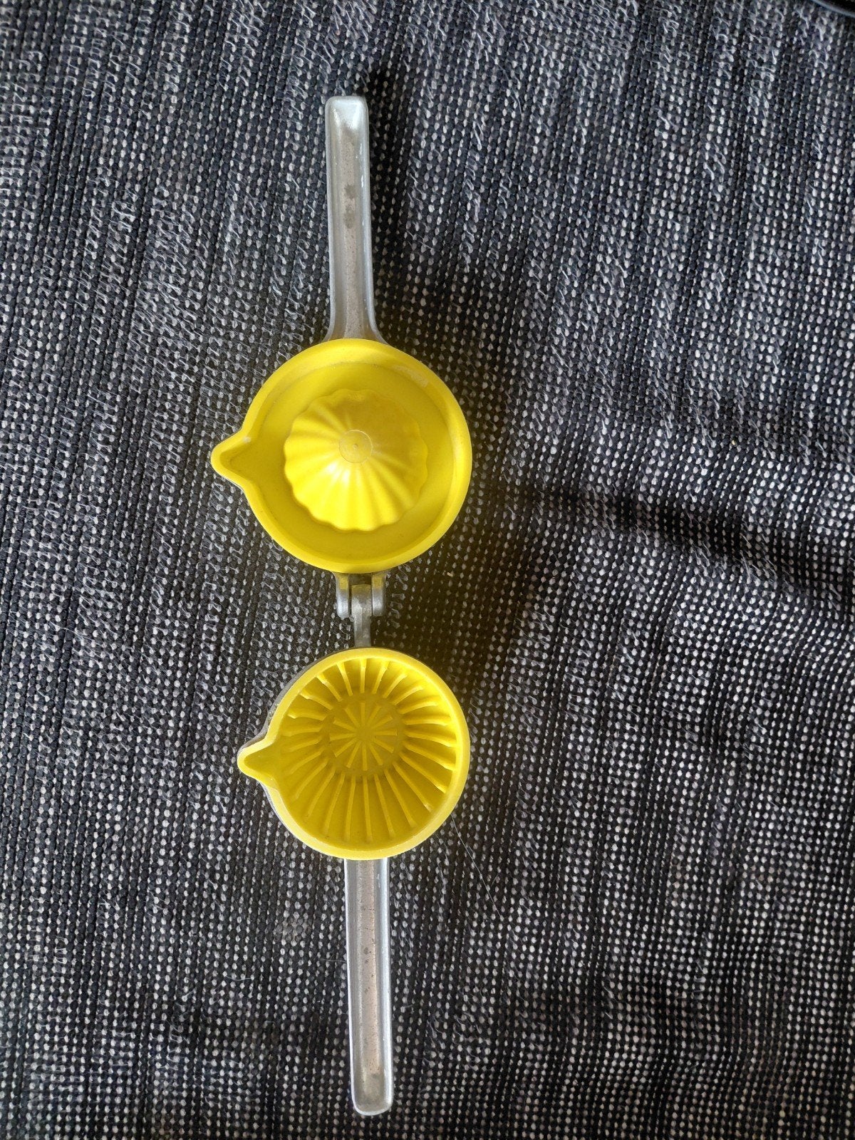 Vintage Westmark 'Limona' Citruspers – Aluminium & Geel, Ophalen of Verzenden
