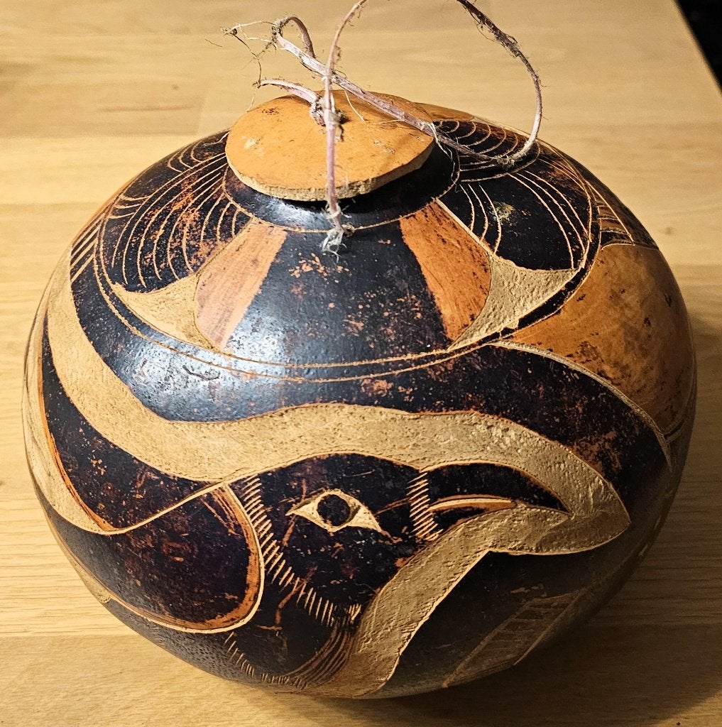 Tanzaniaanse kalebas – handgesneden – vogelmotieven, 19 cm, Afrika, Geschilderd, Meerkleurig