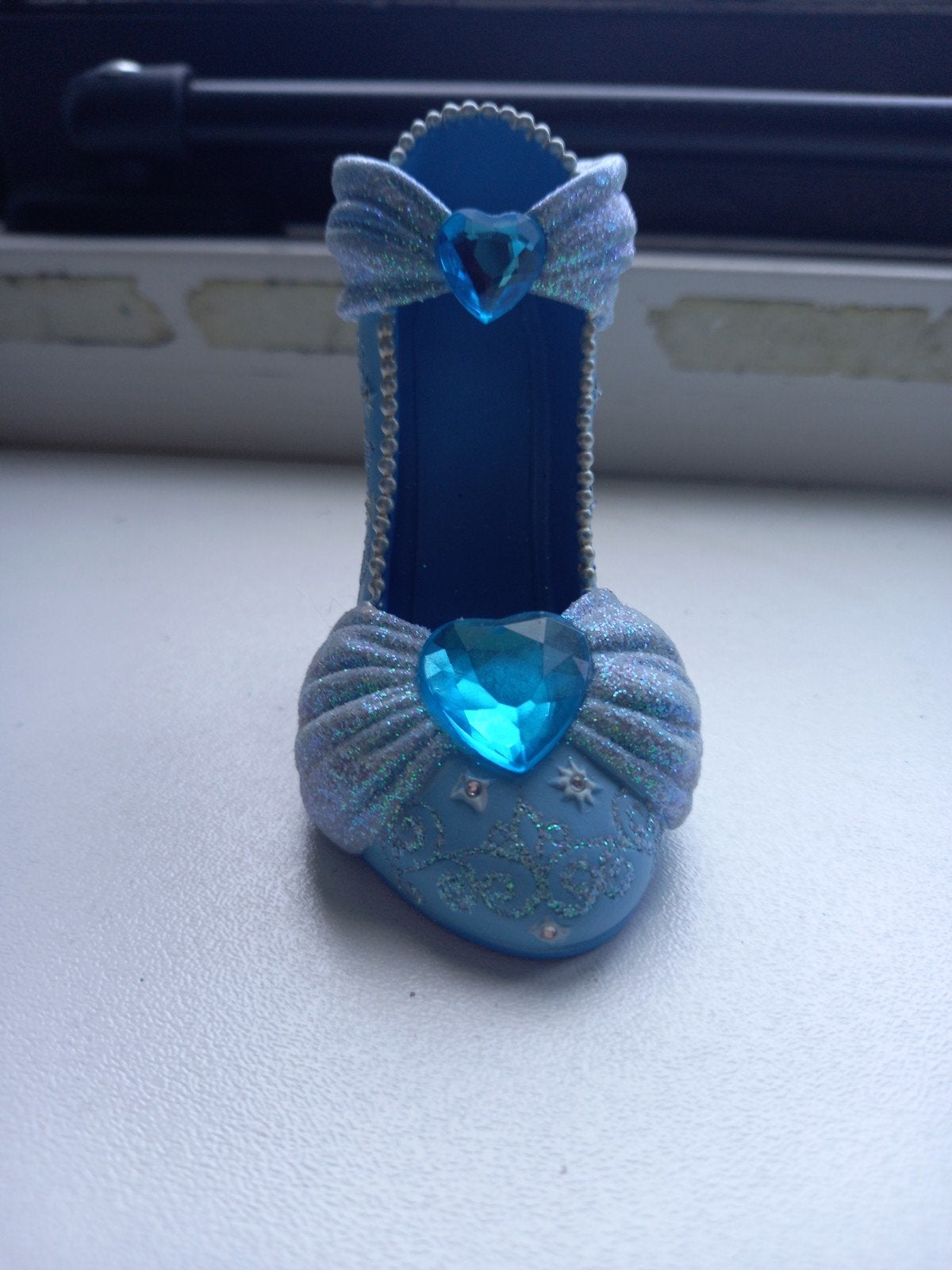 Cinderella schoen ornament, Ophalen of Verzenden, Assepoester of Belle, Zo goed als nieuw, Beeldje of Figuurtje