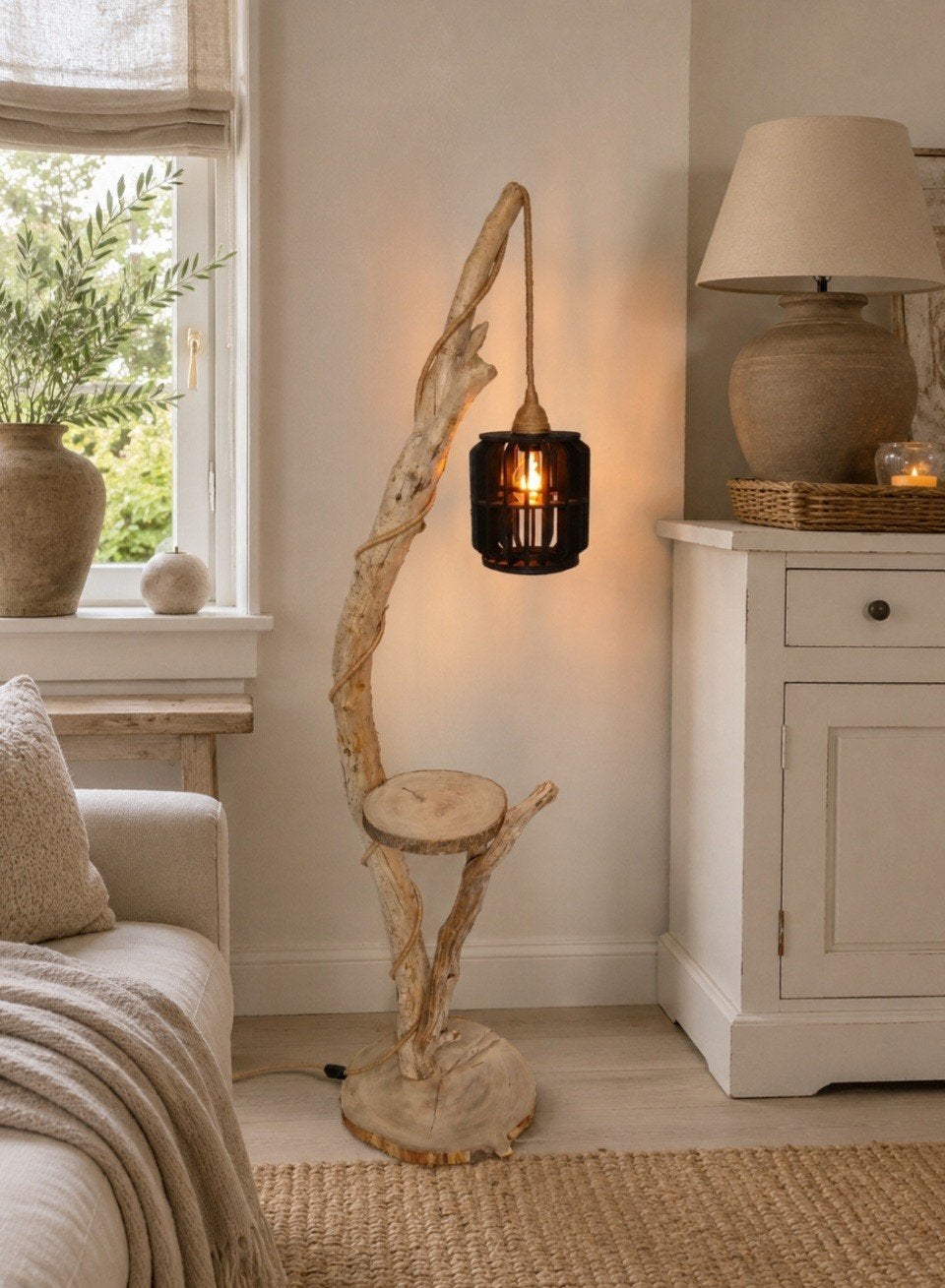 Landelijke staande lamp van drijfhout met boekenplankje, Stoer sober robuust landelijk drijfhout, Nieuw, Ophalen of Verzenden