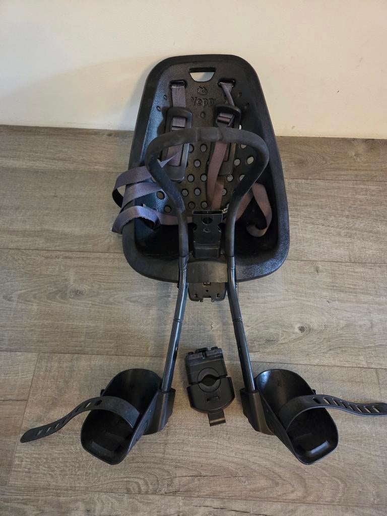 Yepp mini black zitje voorop, tot 15 kg, Yepp, Voorzitje, Ophalen of Verzenden, 0 t/m 13 kg