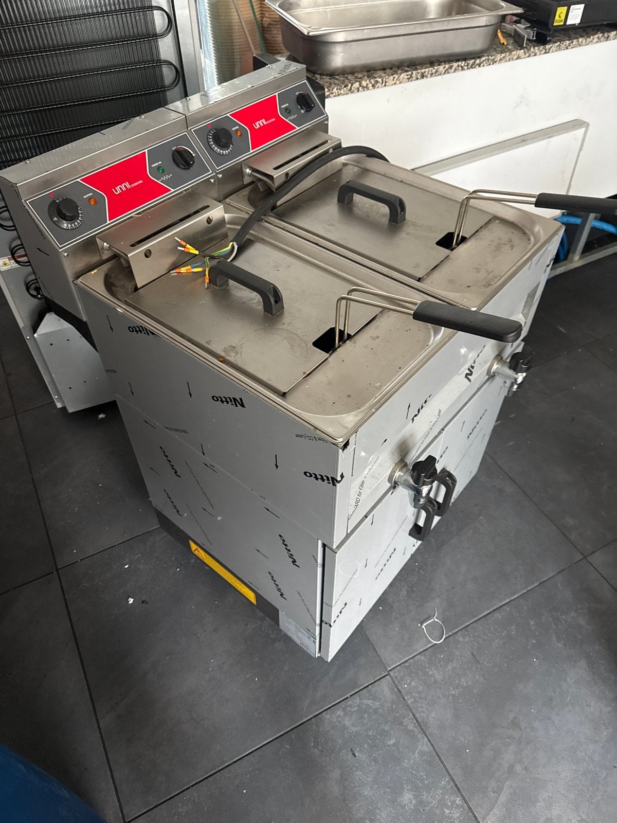 UNNI Cooking E65CF20 Dubbele Elektrische Frituurpan, Ophalen, Gebruikt, Fornuis, Frituur en Grillen