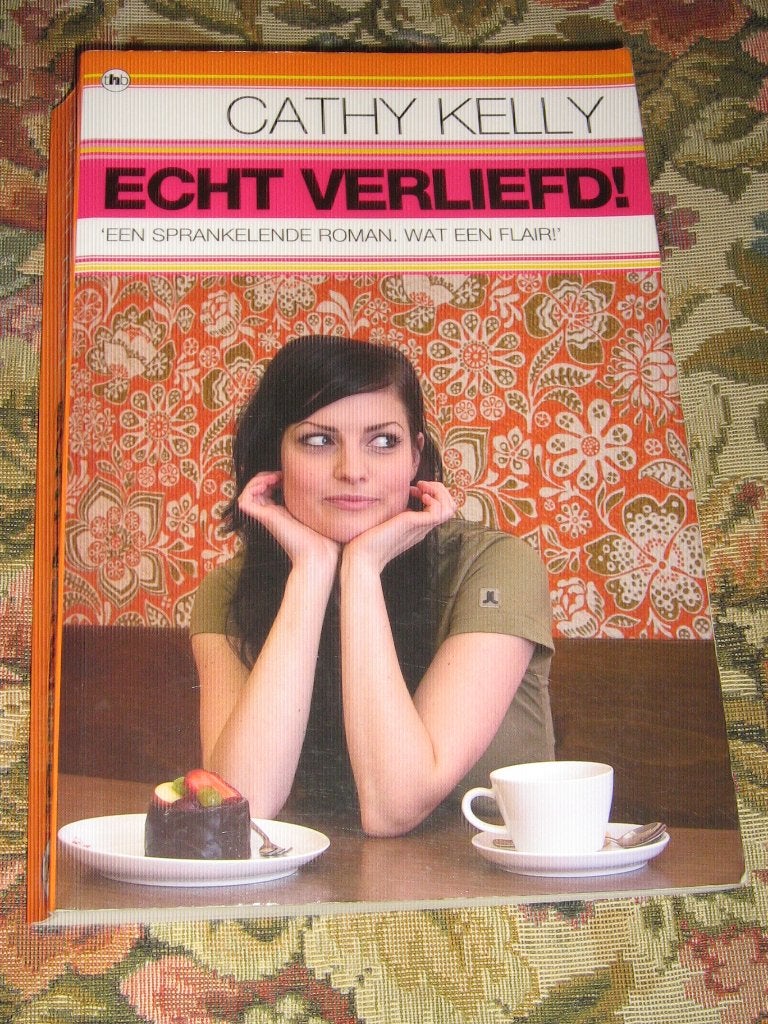 Echt verliefd - cathy kelly paperback, Ophalen of Verzenden, Gelezen