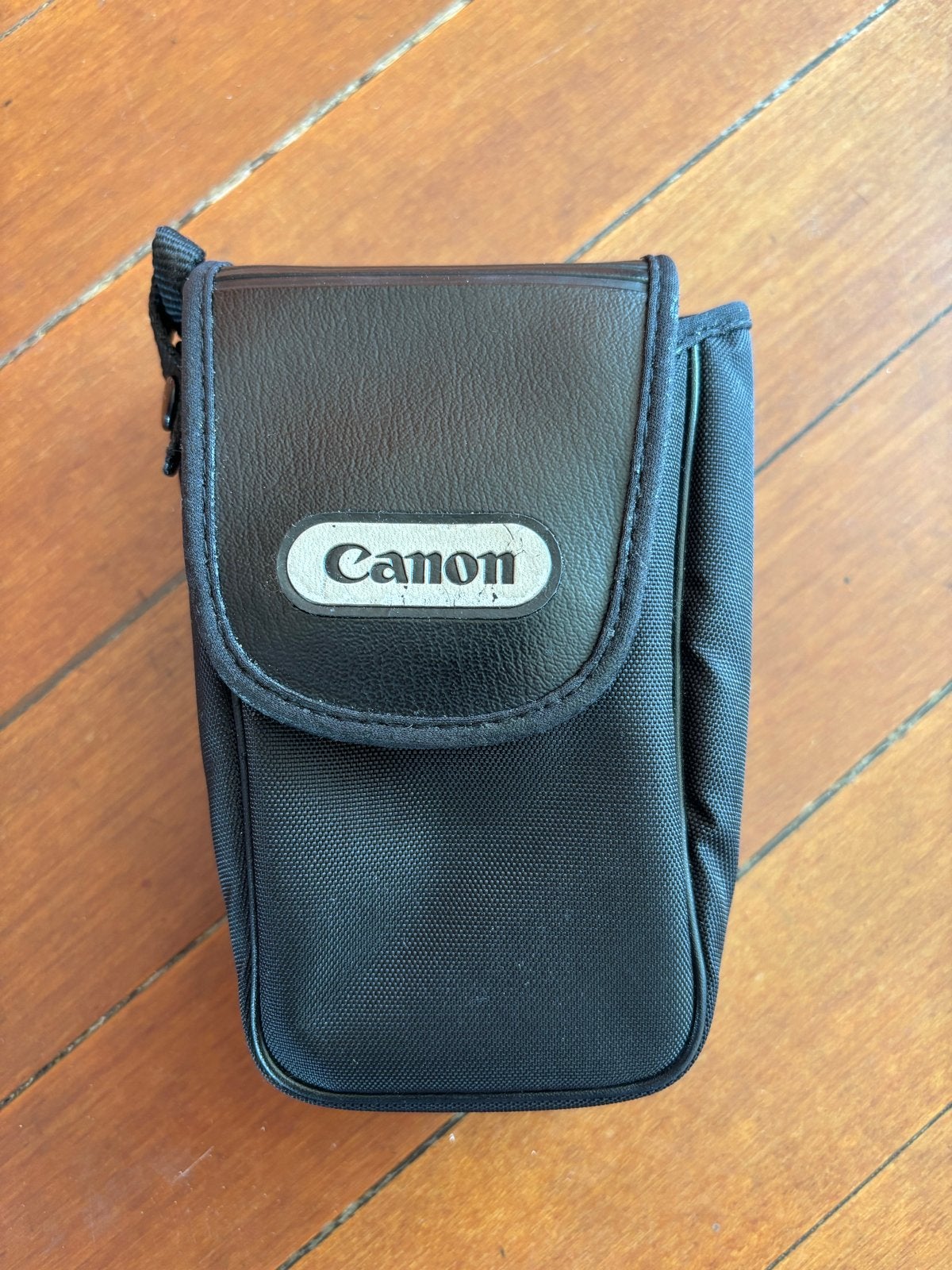 Canon cameratasje voor analoge camera - 16x8x6cm, Audio, Tv en Foto, Fotografie | Fototassen, Gebruikt, Gevoerd, Ophalen of Verzenden