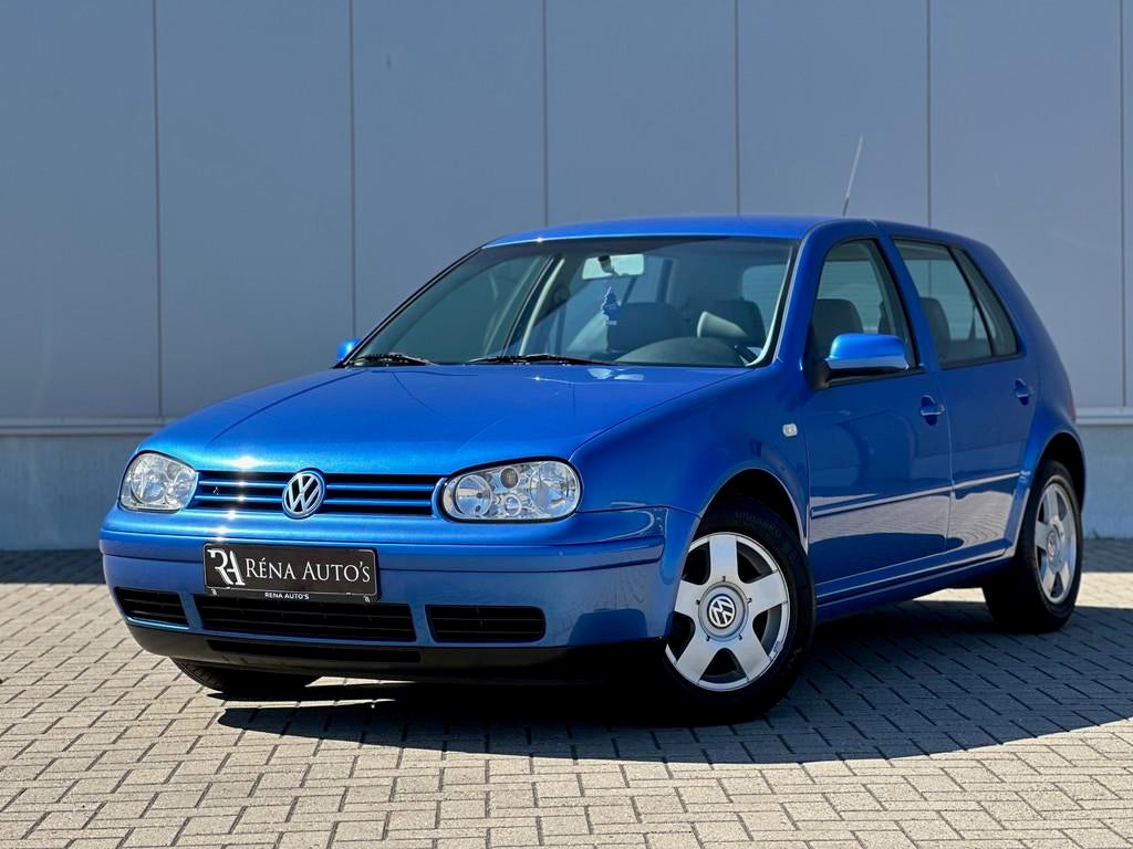 Volkswagen GOLF 1.6 Generation | AUT | Stoelverw | Airco | E, Auto's, Volkswagen, 101 pk, Gebruikt, 4 cilinders, Blauw