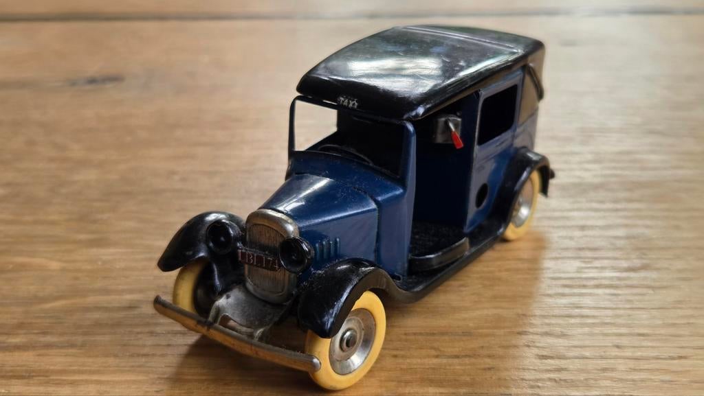 Tri-ang Minic London taxi modelauto antiek blikken speelgoed, Verzenden